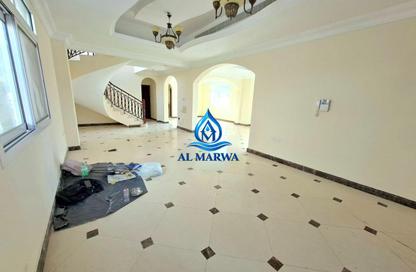Villa - 4 - 5 for rent in Al Hazana - Al Riqqa - Sharjah Villa - 4 - 5 for rent in Al Hazana - Al Riqqa - Sharjah