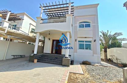 Villa - 4 - 5 for rent in Al Hazana - Al Riqqa - Sharjah Villa - 4 - 5 for rent in Al Hazana - Al Riqqa - Sharjah