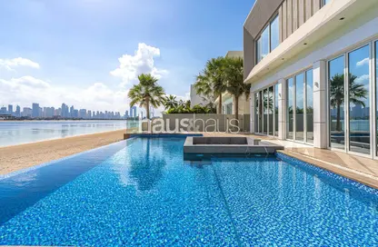 Villa - 5 Bedrooms - 6 Bathrooms for rent in Garden Homes Frond N - Garden Homes - Palm Jumeirah - Dubai