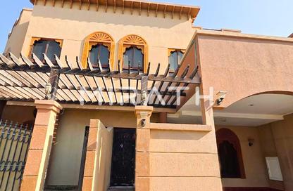 Villa - 3 - 3 for rent in Umm Suqeim 1 Villas - Umm Suqeim 1 - Umm Suqeim - Dubai