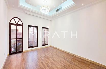 Villa - 3 - 3 for rent in Umm Suqeim 1 Villas - Umm Suqeim 1 - Umm Suqeim - Dubai