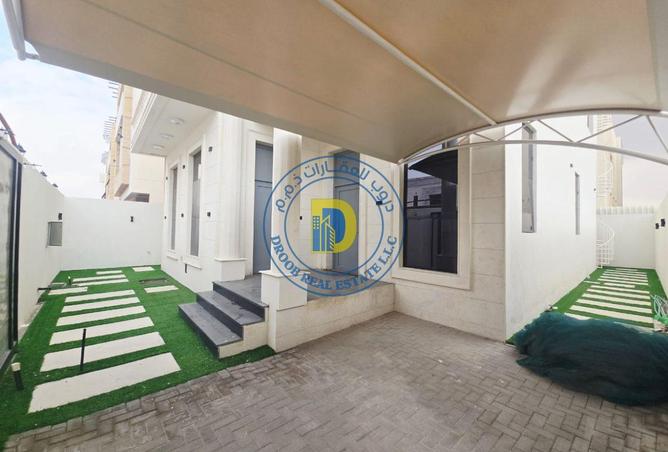 61304332 - Property Image 3