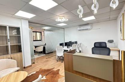 Business Centre - Studio - 1 for rent in Al Kazim Building - Karama Park Area - Al Karama - Bur Dubai - Dubai