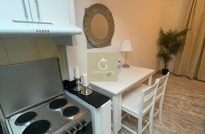 Apartment - Studio - 1 Bathroom for sale in Escan Tower - Dubai Marina - Dubai