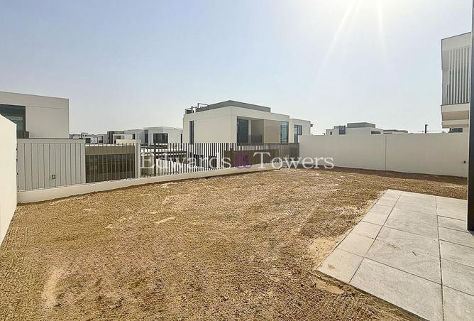 67443203 - صورة العقار 2
