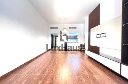 Apartment - 1 Bedroom - 2 Bathrooms for rent in Green Lakes Towers 2 - Green Lakes Towers - JLT Cluster S - Jumeirah Lake Towers - Dubai