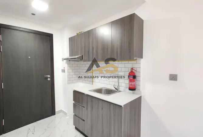 97365829 - Property Image 3