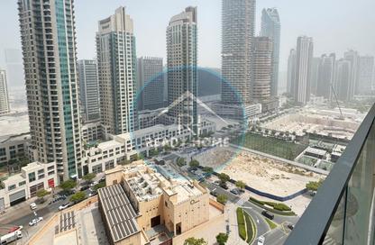Apartment - 1 - 1 for rent in Burj Royale - Downtown Dubai - Dubai