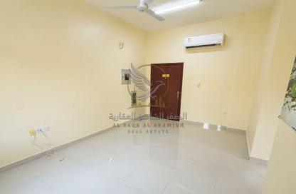 Apartment - 1 - 1 for rent in Al Mowaihat 1 - Al Mowaihat - Ajman