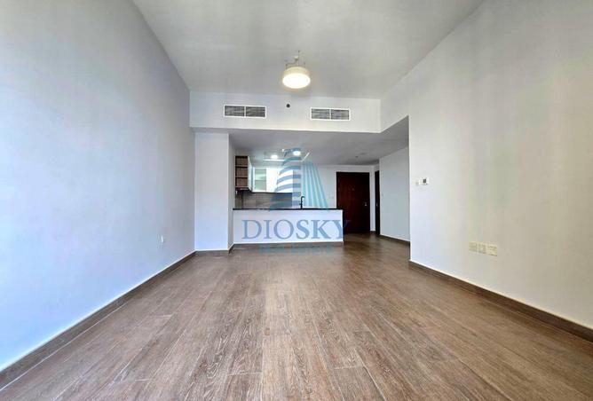 87037003 - Property Main Image