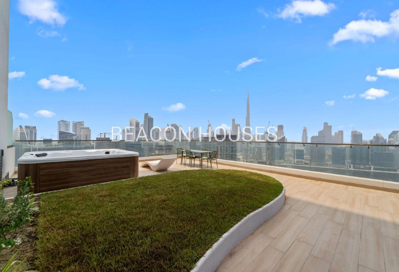 Ultra Luxury 2BR | Private Jacuzzi | Burj Views photo 14