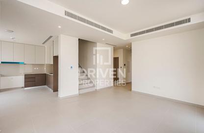 Villa - 4 - 4 for rent in Greenview 3 - Emaar South - Dubai South (Dubai World Central) - Dubai