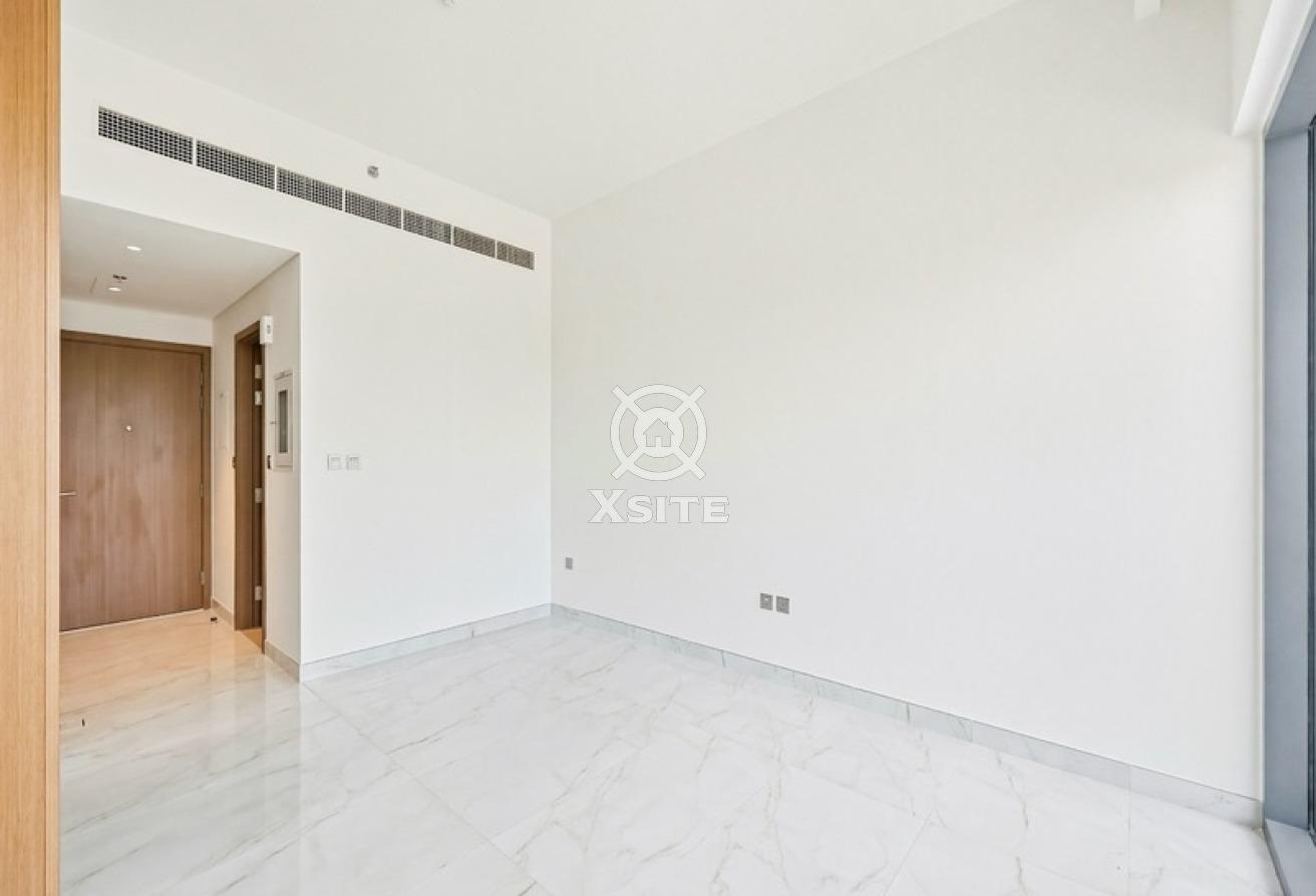 Bright Studio | Well-Maintained | Ready to Move photo 3