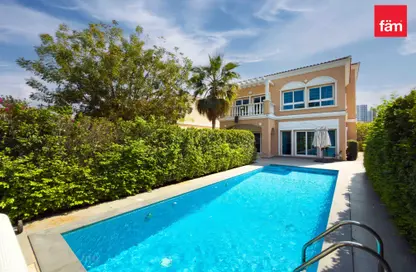 Villa - 2 Bedrooms - 4 Bathrooms for sale in District 16 - Jumeirah Village Circle - Dubai