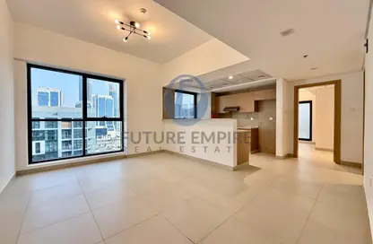 Apartment - 1 Bedroom - 2 Bathrooms for rent in Jumeirah Garden City - Al Satwa - Dubai
