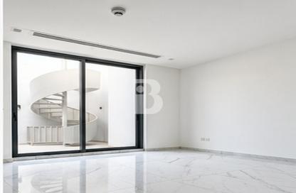 Townhouse - 4 - 4 for rent in Gestalt Townhouses - Al Furjan - Dubai