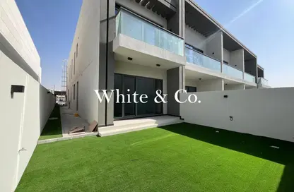 تاون هاوس - 3 غرف نوم - 5 حمامات للايجار في القرية الغربية - الفرجان - دبي تاون هاوس - 3 غرف نوم - 5 حمامات للايجار في القرية الغربية - الفرجان - دبي