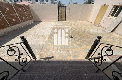 Villa - 5 Bedrooms - 7 Bathrooms for rent in Between Two Bridges - Abu Dhabi Villa - 5 Bedrooms - 7 Bathrooms for rent in Between Two Bridges - Abu Dhabi