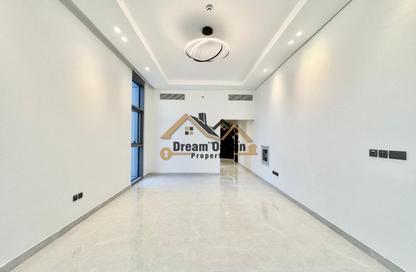 Apartment - 2 - 3 for rent in Burj Ghaya - Al Jaddaf - Dubai Apartment - 2 - 3 for rent in Burj Ghaya - Al Jaddaf - Dubai