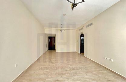 Apartment - 1 - 2 for rent in Muwaileh 3 Building - Muwaileh - Sharjah