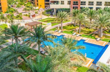 Apartment - 2 - 3 for rent in Marina Residences 6 - Marina Residences - Palm Jumeirah - Dubai