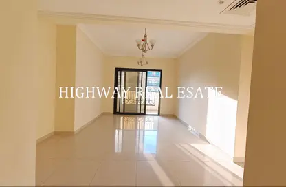 Apartment - 1 Bedroom - 2 Bathrooms for rent in Muwaileh 29 Building - Muwaileh - Sharjah
