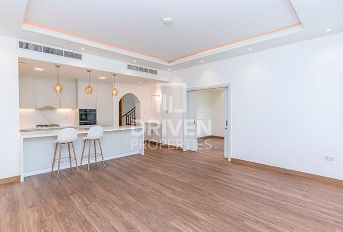 88328199 - Property Image 2