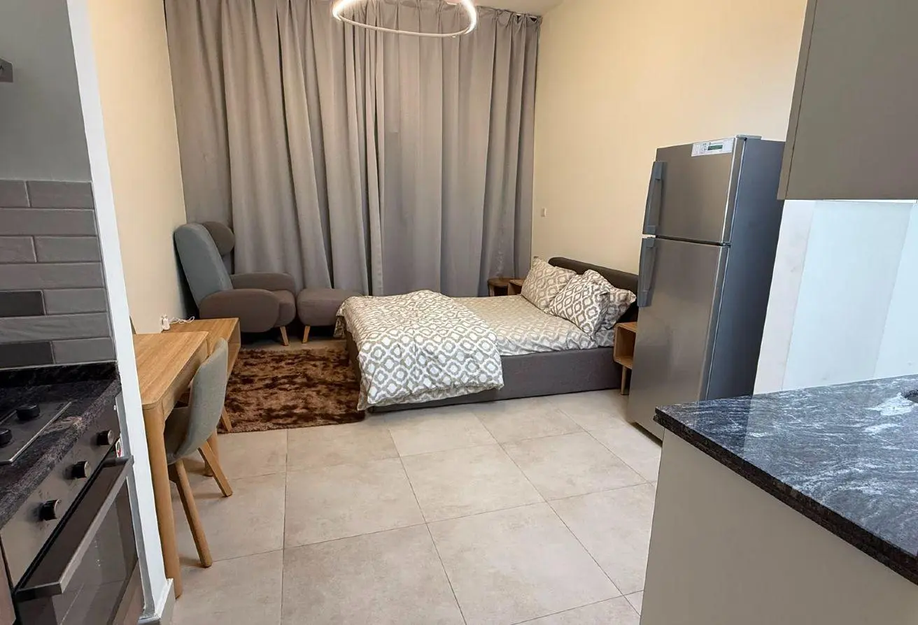 106865915 - Property Main Image