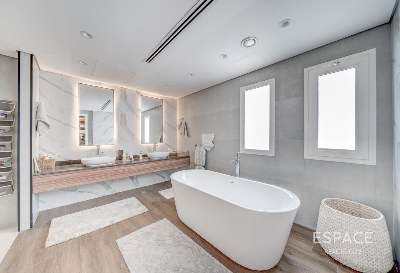 Hattan L1 | Infinity Pool | Lake View photo 17