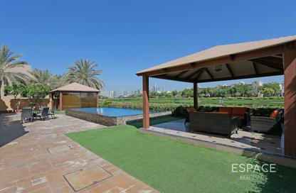 Villa - 5 Bedrooms - 5 Bathrooms for rent in Meadows 6 - Meadows - Dubai