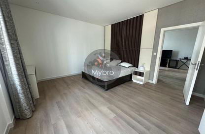 Apartment - 1 Bedroom - 2 Bathrooms for rent in Bay's Edge - Business Bay - Dubai