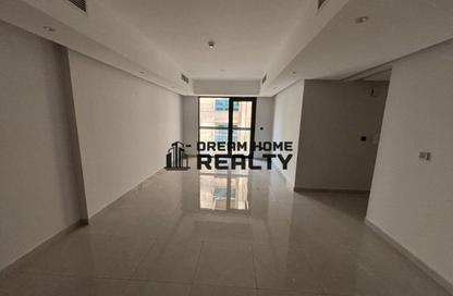 Apartment - 2 - 3 for rent in New Al Taawun Road - Al Taawun - Sharjah