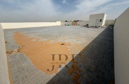 Warehouse - Studio - 1 Bathroom for rent in Al Sajaa Industrial - Al Sajaa - Sharjah