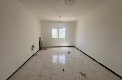 Apartment - Studio - 1 Bathroom for rent in Al Majaz 2 - Al Majaz - Sharjah