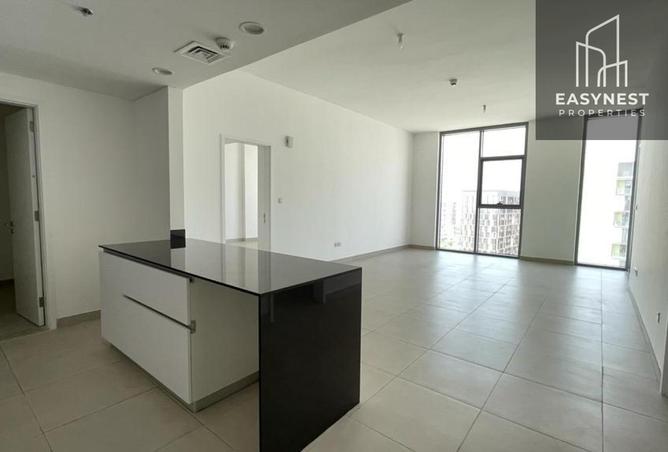 Bright & Spacious | Community Views | Maid’s Room