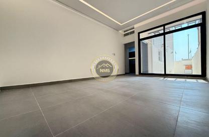 Apartment - 1 - 2 for rent in Al Mushrif - Abu Dhabi