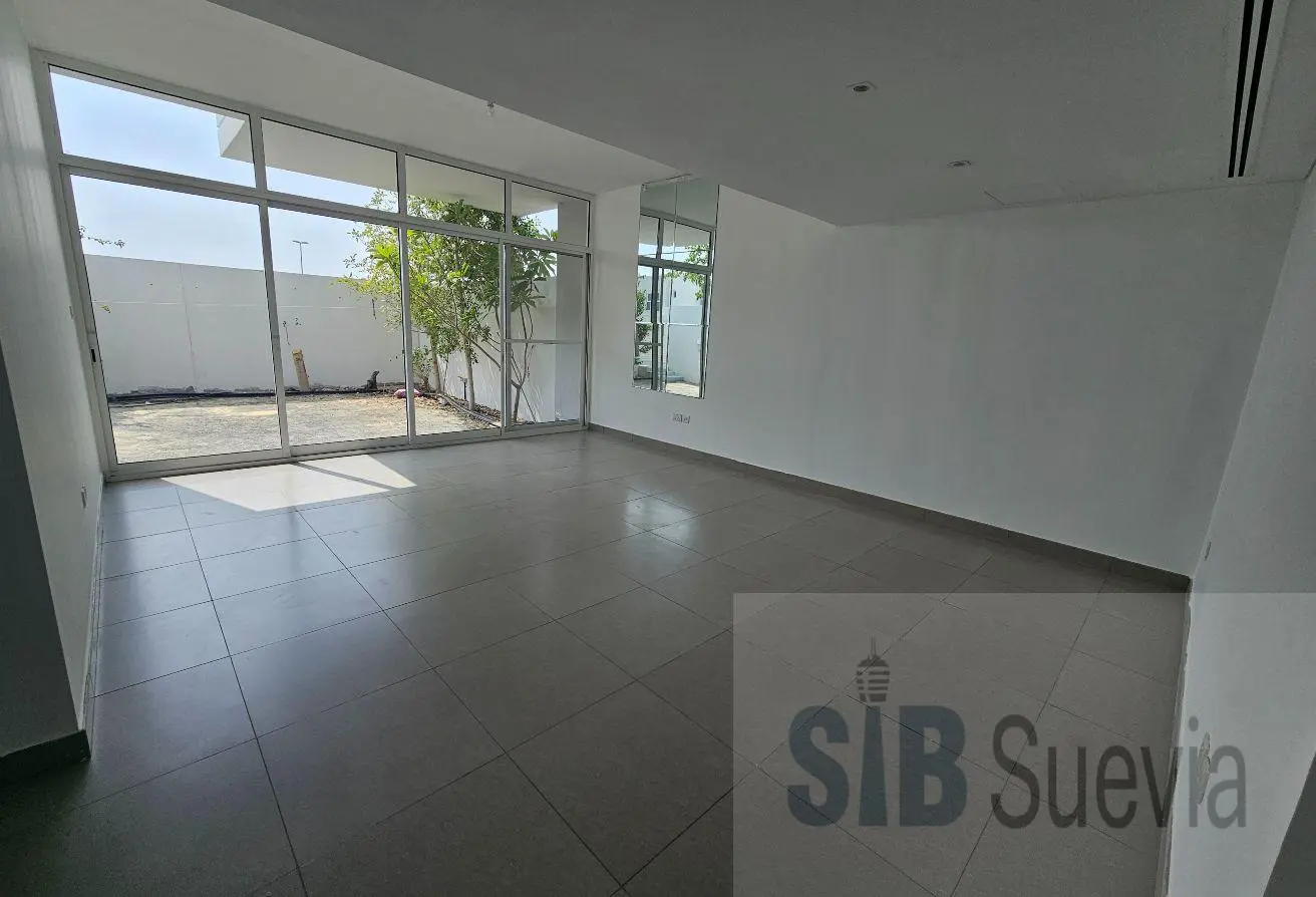 156939885 - Property Main Image