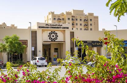 Apartment - Studio - 1 for rent in Al Thamam 57 - Al Thamam - Remraam - Dubai Apartment - Studio - 1 for rent in Al Thamam 57 - Al Thamam - Remraam - Dubai