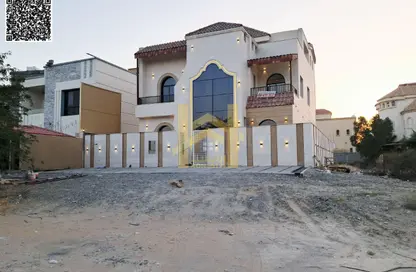 Villa - 4 Bedrooms - 6 Bathrooms for sale in Al Yasmeen 1 - Al Yasmeen - Ajman
