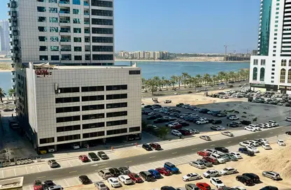 شقة - 2 غرف نوم - 2 حمامات للايجار في الخان - الشارقة