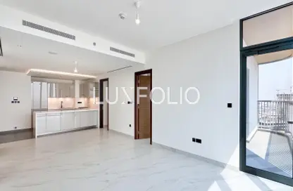 شقة - 3 غرف نوم - 5 حمامات للايجار في برج The Crest A - ذا كريست - صبحا هارتلاند - مدينة الشيخ محمد بن راشد - دبي