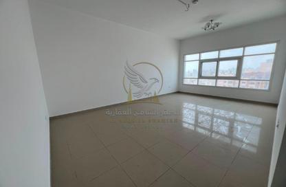 Apartment - 2 Bedrooms - 3 Bathrooms for rent in Al Butina 9 Building - Al Butina - Sharjah