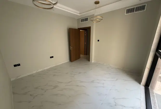 163712365 - Property Image 3
