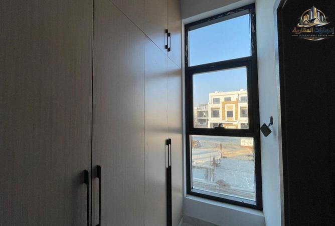 72720350 - صورة العقار 2