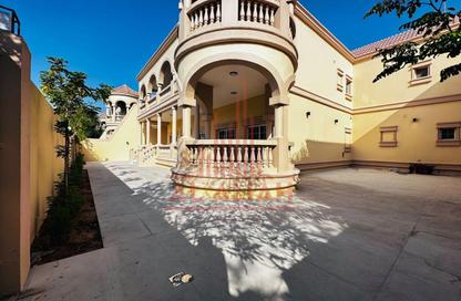 Villa - 5 - 7+ for rent in Al Mina - Abu Dhabi