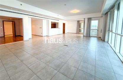 Apartment - 3 Bedrooms - 4 Bathrooms for sale in Marina Residences 5 - Marina Residences - Palm Jumeirah - Dubai