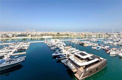 Apartment - 3 Bedrooms - 4 Bathrooms for sale in Marina Residences 5 - Marina Residences - Palm Jumeirah - Dubai