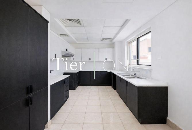 75023084 - Property Image 2