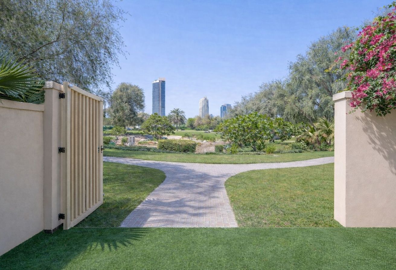 MODERN BATHROOMS AND KITCHEN | PARK FACING