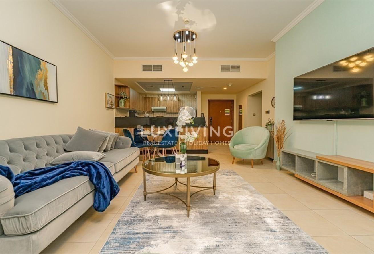 Exclusive | Unfurnished | Spacious | 1 Cheque photo 2